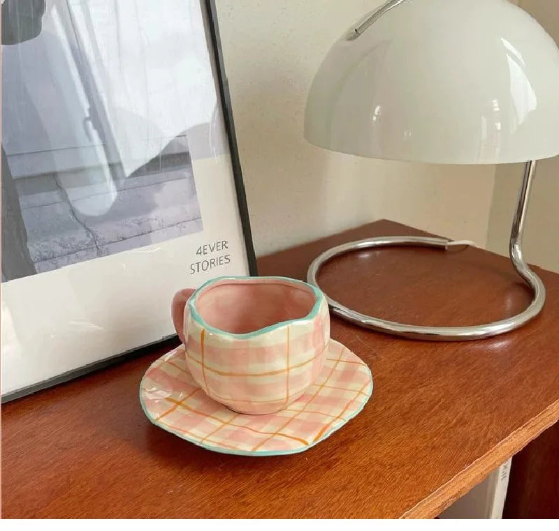 Caneca de Cerâmica Estilo Coreano – Elegância e Delicadeza no Seu Dia a Dia